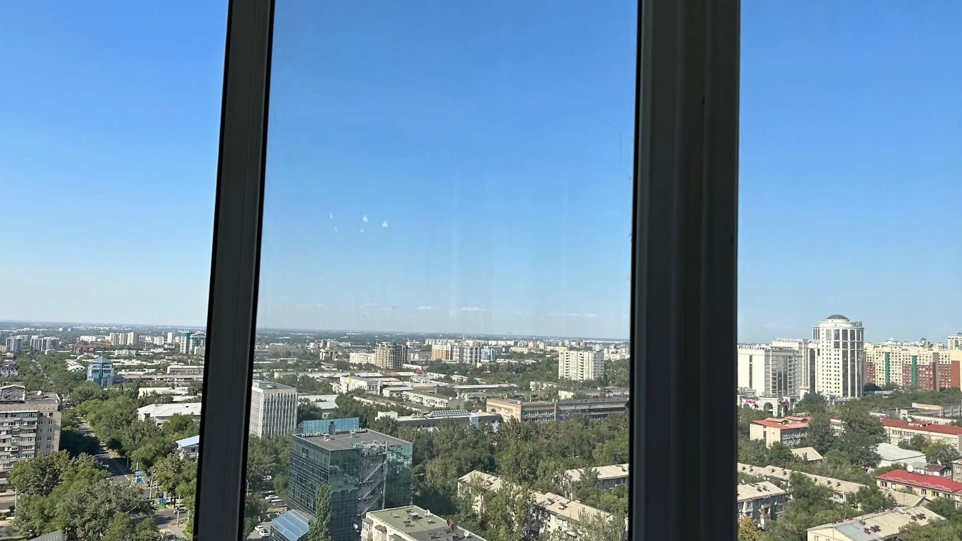 Евродвушка В Жк Арай Apartment Almaty